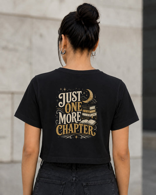 Just One More Chapter T-Shirt – Frauen Crop Shirt Schwarz, Rückenprint