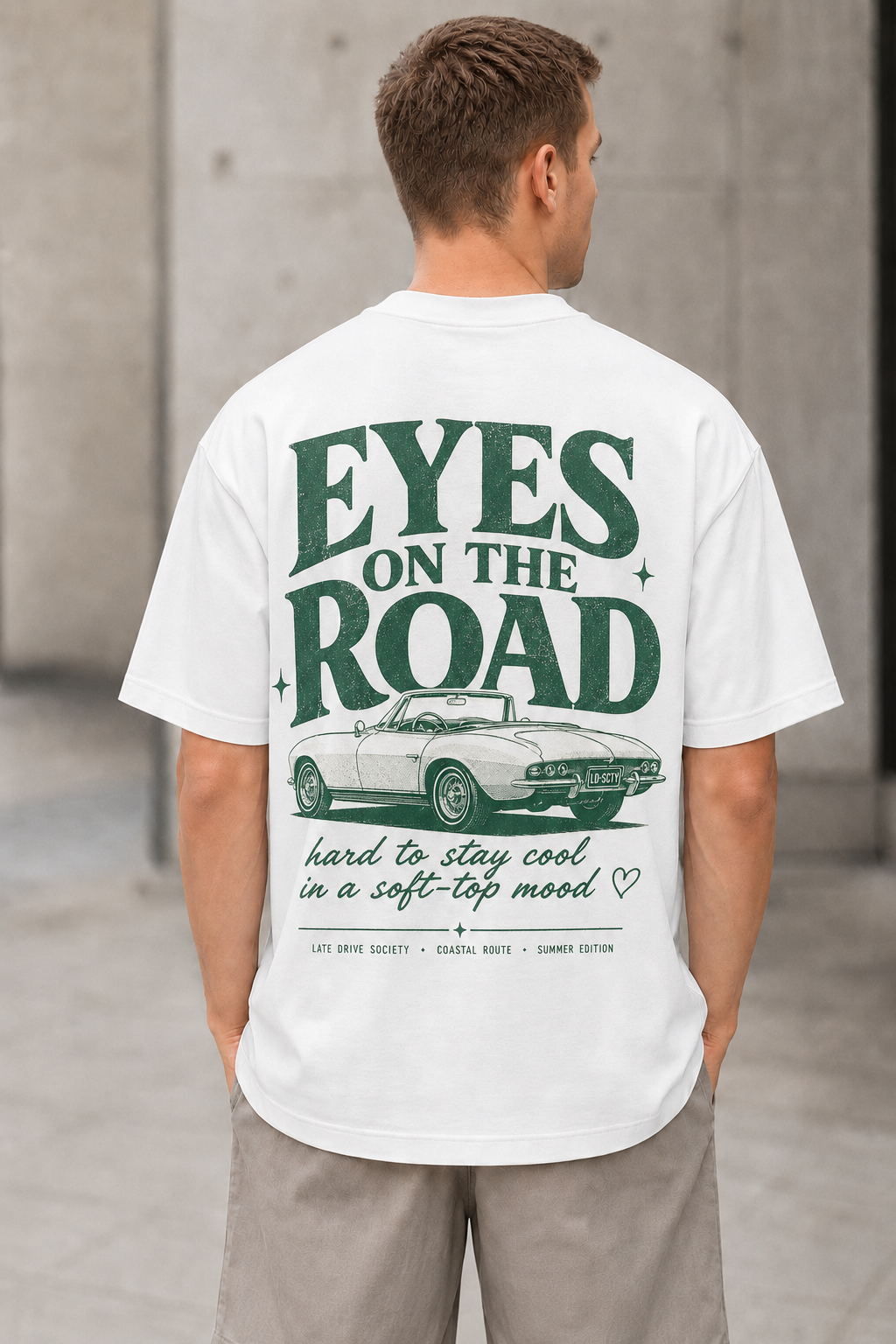Eyes on the Road T-Shirt – Heavyweight Oversize Shirt Weiss, Rückenprint