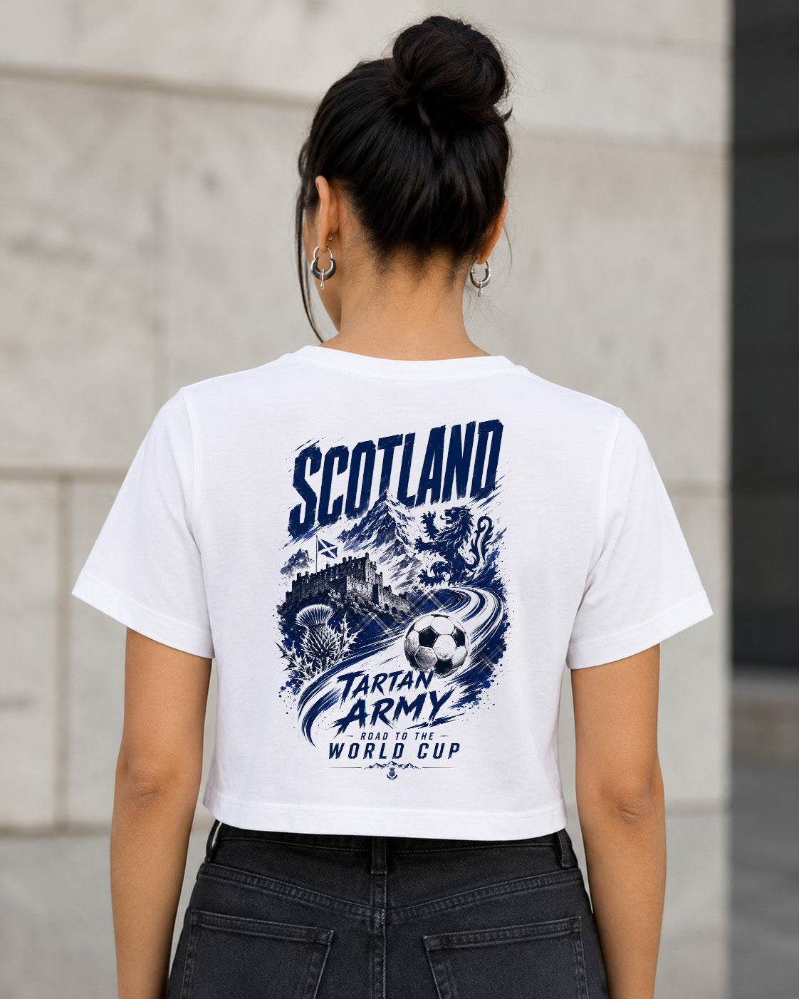 Schottland WM Shirt 2026 – Frauen Crop Shirt Weiss, Rückenprint