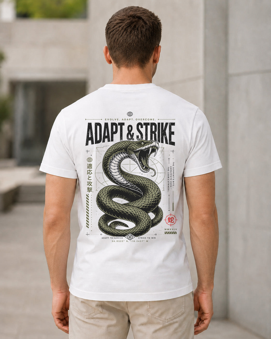 Adapt and Strike T-Shirt – Bio-Baumwolle Shirt Weiss, Rückenprint