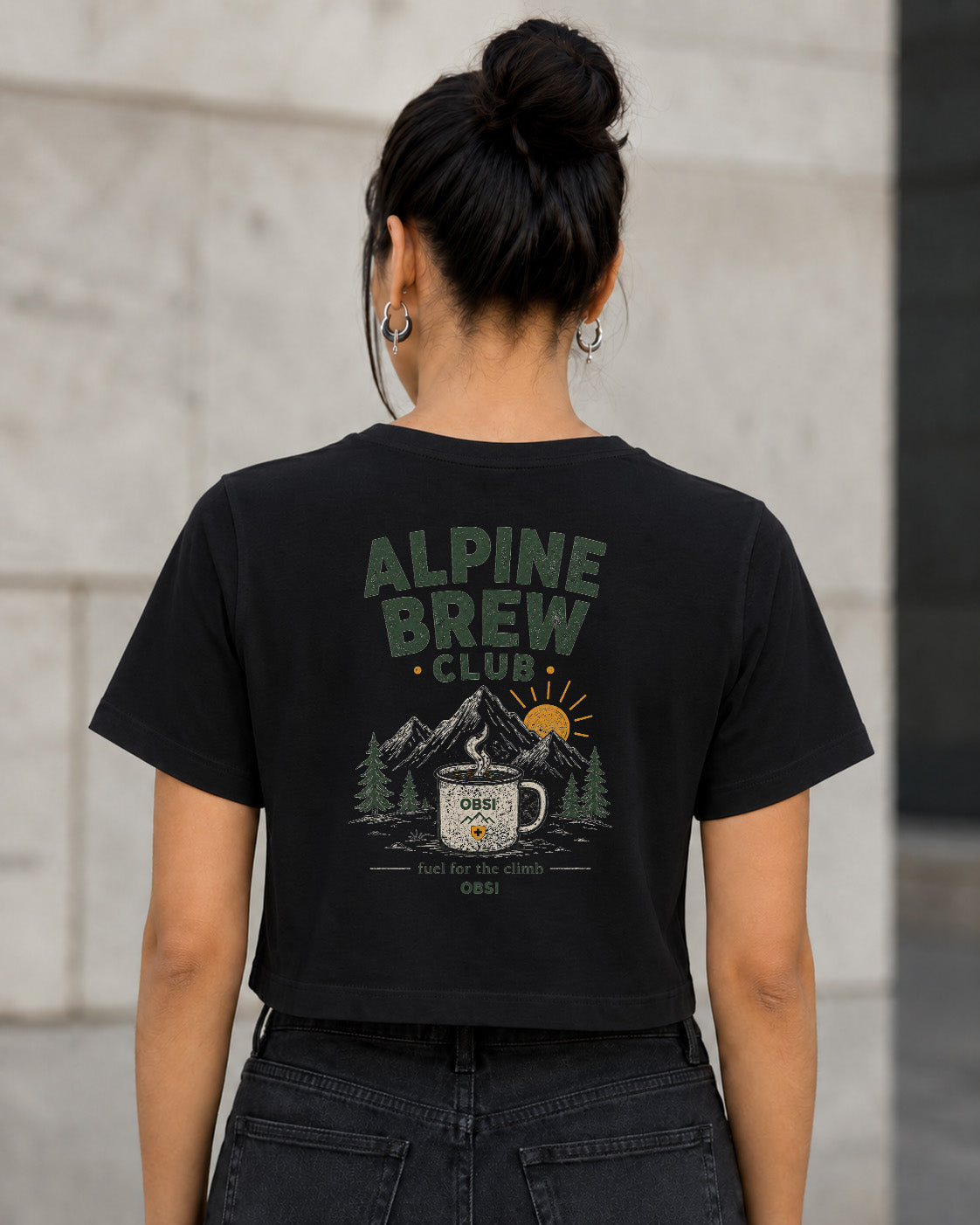 Alpine Brew Club T-Shirt – Frauen Crop Shirt Schwarz, Rückenprint