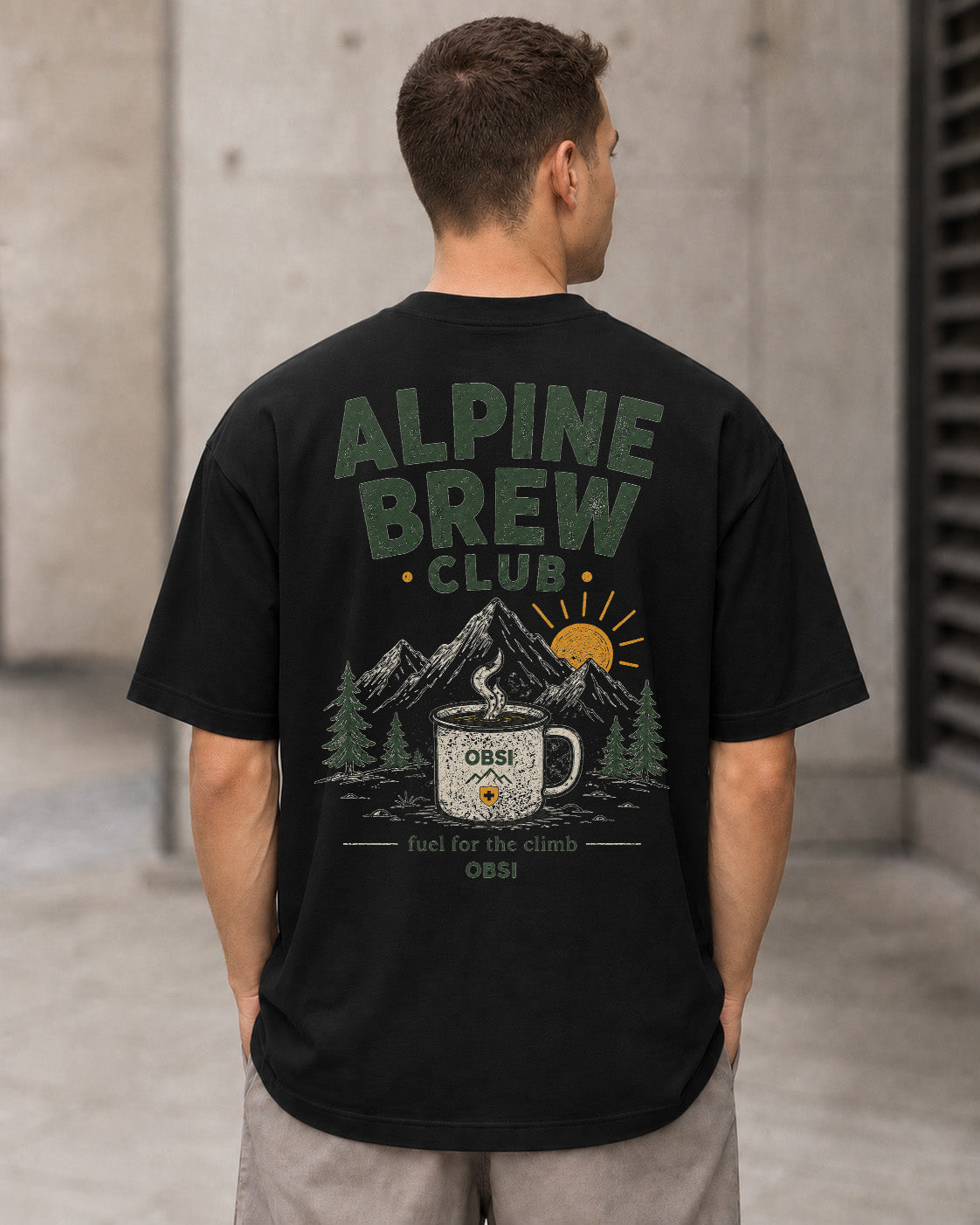 Alpine Brew Club T-Shirt – Heavyweight Oversize Shirt Schwarz, Rückenprint