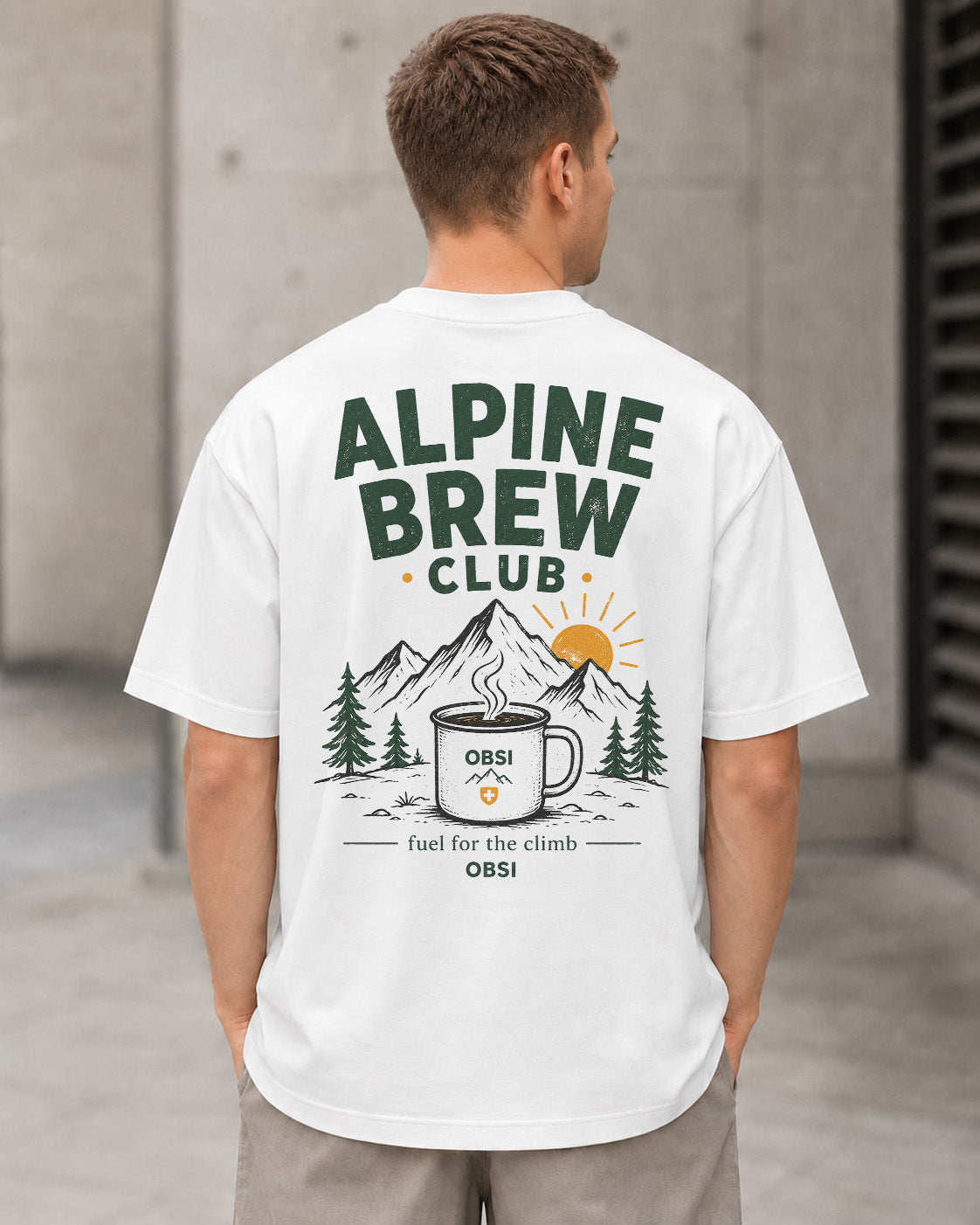 Alpine Brew Club T-Shirt – Heavyweight Oversize Shirt Weiss, Rückenprint