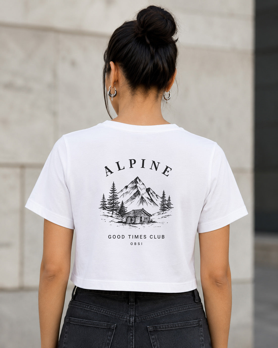 Alpine Good Times Club T-Shirt – Frauen Crop Shirt Weiss, Rückenprint