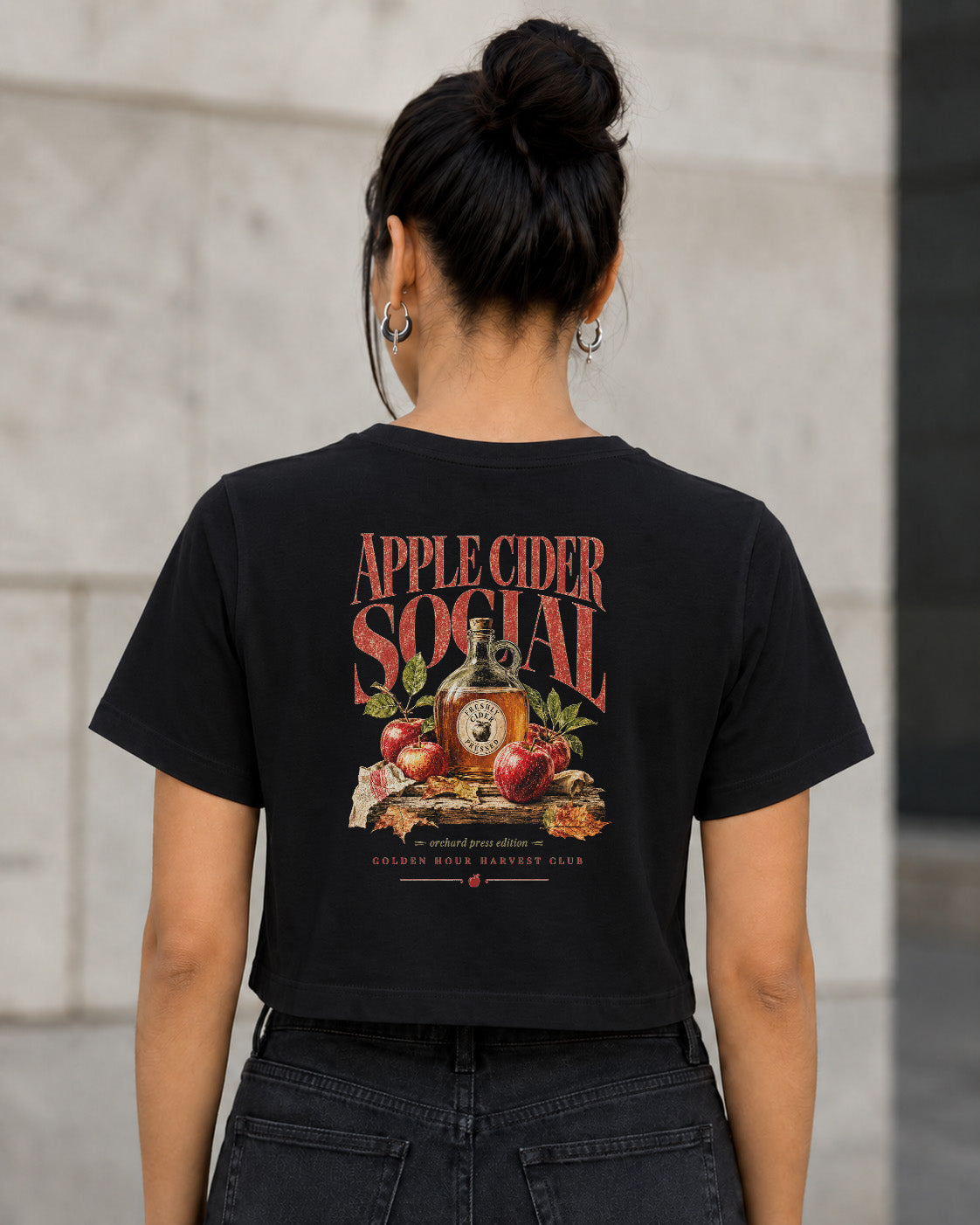 Apple Cider Social T-Shirt – Frauen Crop Shirt Schwarz, Rückenprint