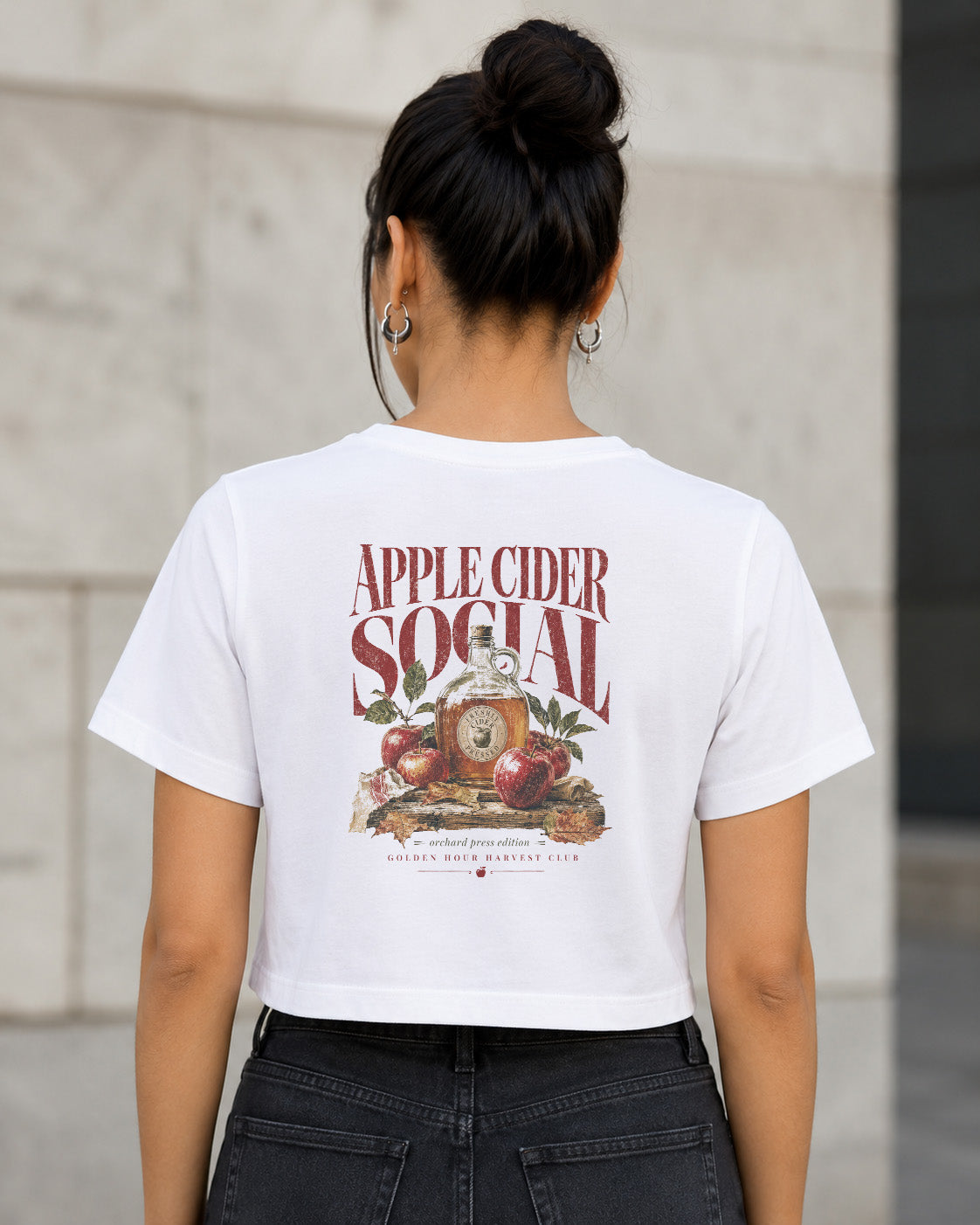 Apple Cider Social T-Shirt – Frauen Crop Shirt Weiss, Rückenprint