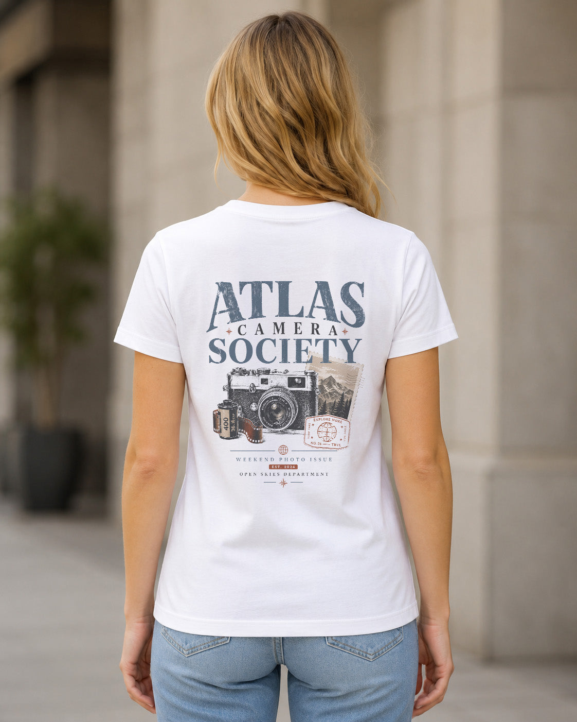 Atlas Camera Society T-Shirt – Frauen Shirt Weiss, Rückenprint