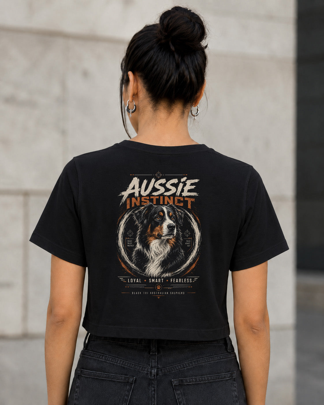 Aussie Instinct T-Shirt – Frauen Crop Shirt Schwarz, Rückenprint