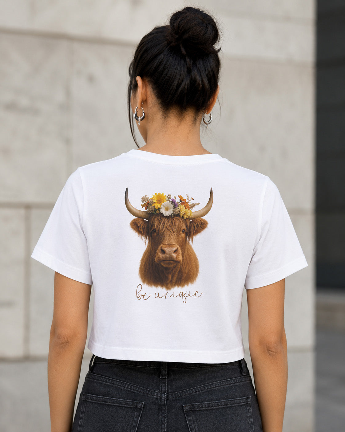Be Unique T-Shirt – Frauen Crop Shirt Weiss, Rückenprint
