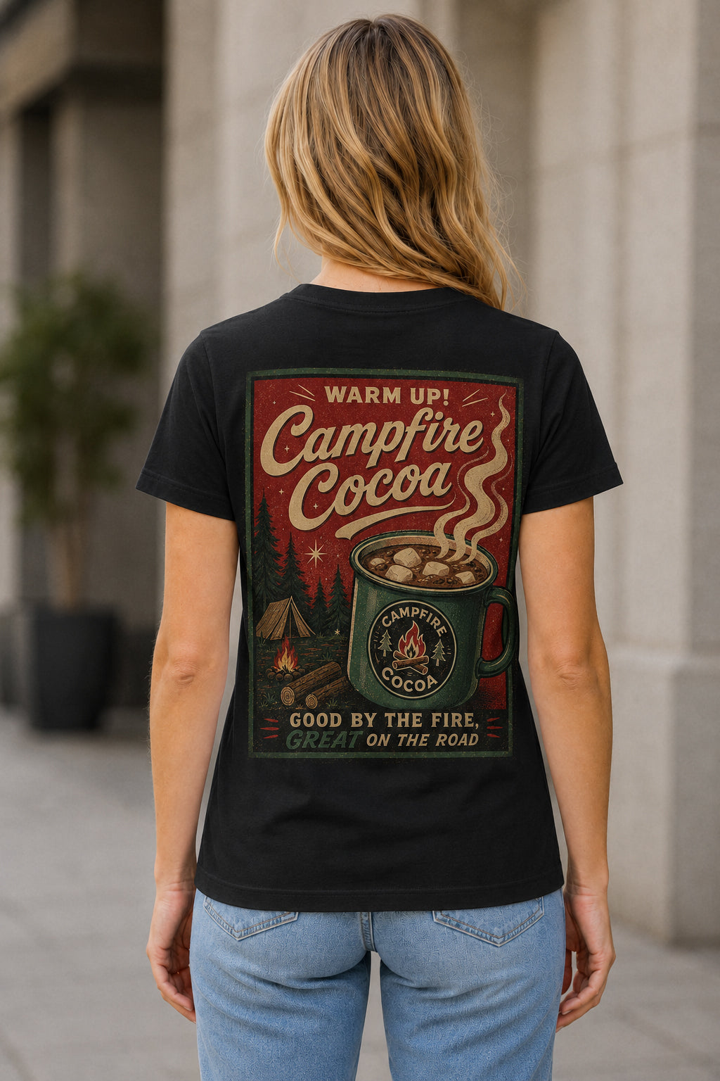 Campfire Cocoa T-Shirt – Frauen Shirt Schwarz, Rückenprint