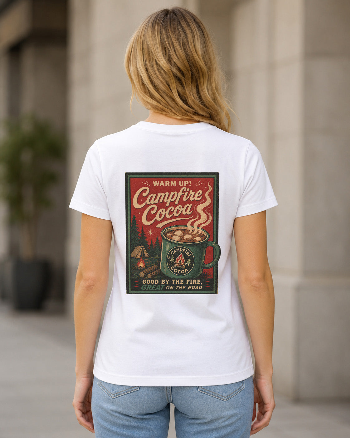 Campfire Cocoa T-Shirt – Frauen Shirt Weiss, Rückenprint