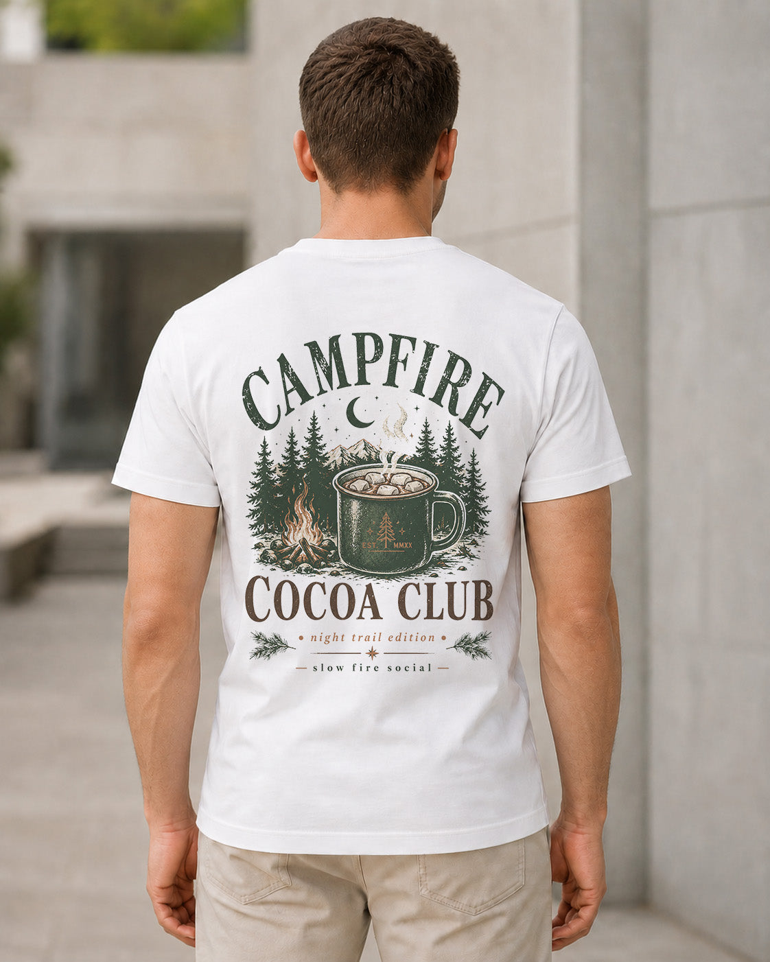 Campfire Cocoa Club T-Shirt – Bio-Baumwolle Shirt Weiss, Rückenprint