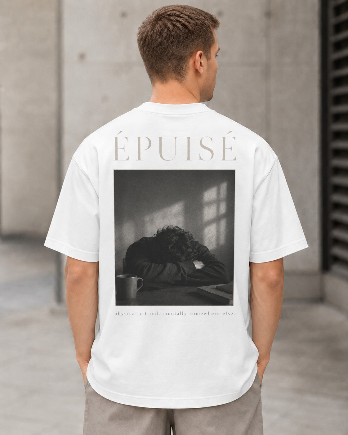 Épuisé T-Shirt – Heavyweight Oversize Shirt Weiss, Rückenprint