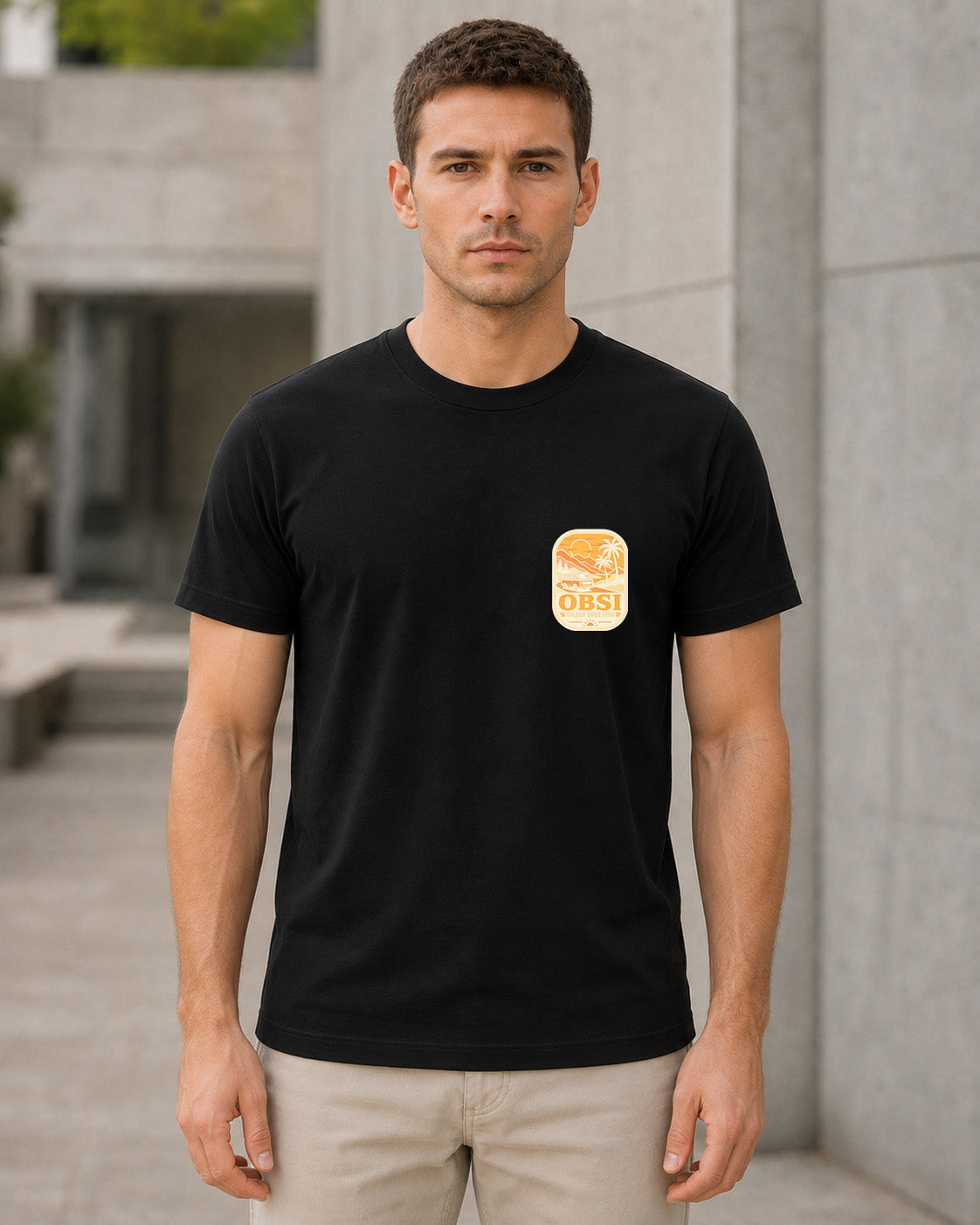Golden Hour Club T-Shirt – Bio-Baumwolle Shirt Schwarz, Frontansicht