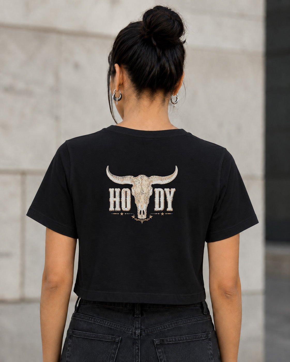 Howdy T-Shirt – Frauen Crop Shirt Schwarz, Rückenprint