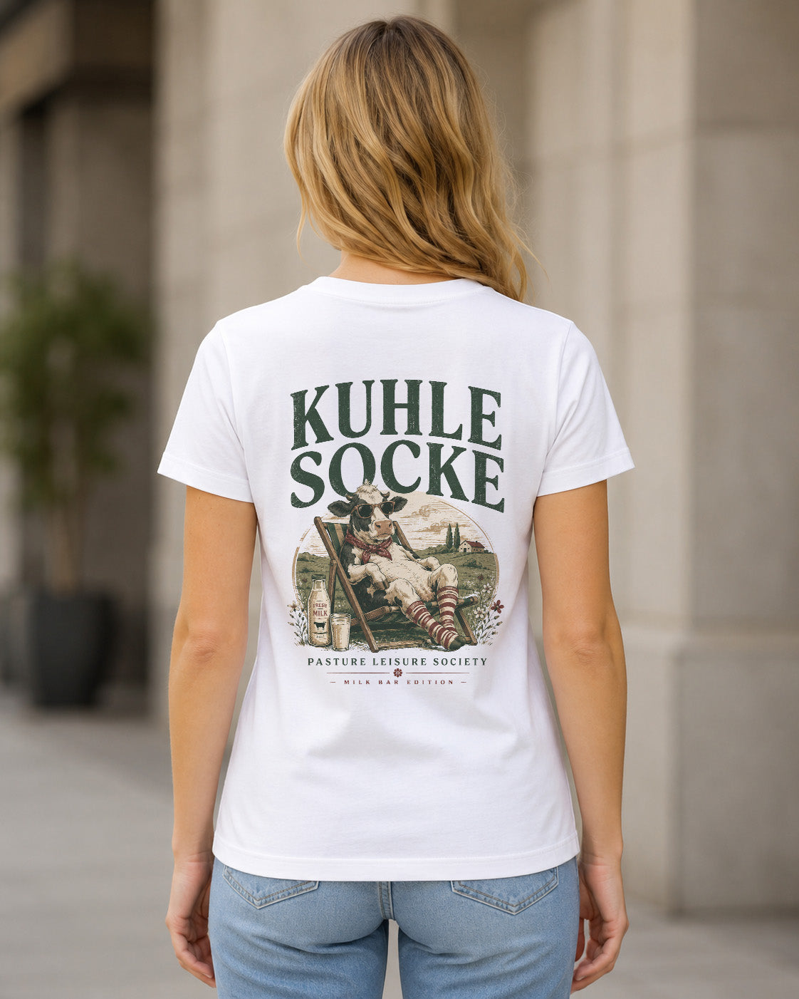 Kuhle Socke T-Shirt – Frauen Shirt Weiss, Rückenprint