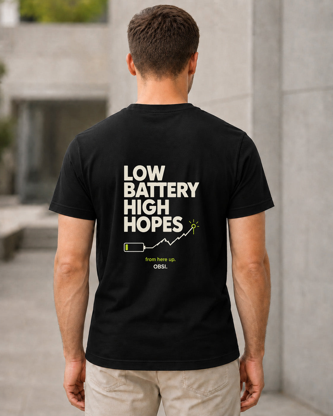 Low Battery High Hopes T-Shirt – Bio-Baumwolle Shirt Schwarz, Rückenprint