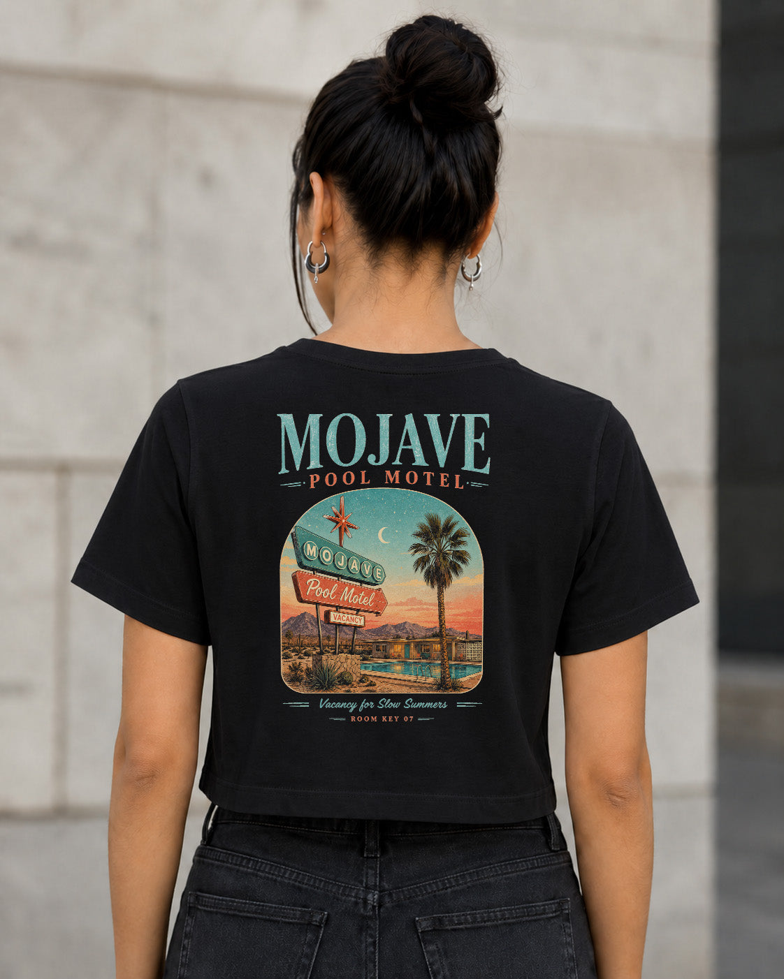 Mojave Pool Motel T-Shirt – Frauen Crop Shirt Schwarz, Rückenprint