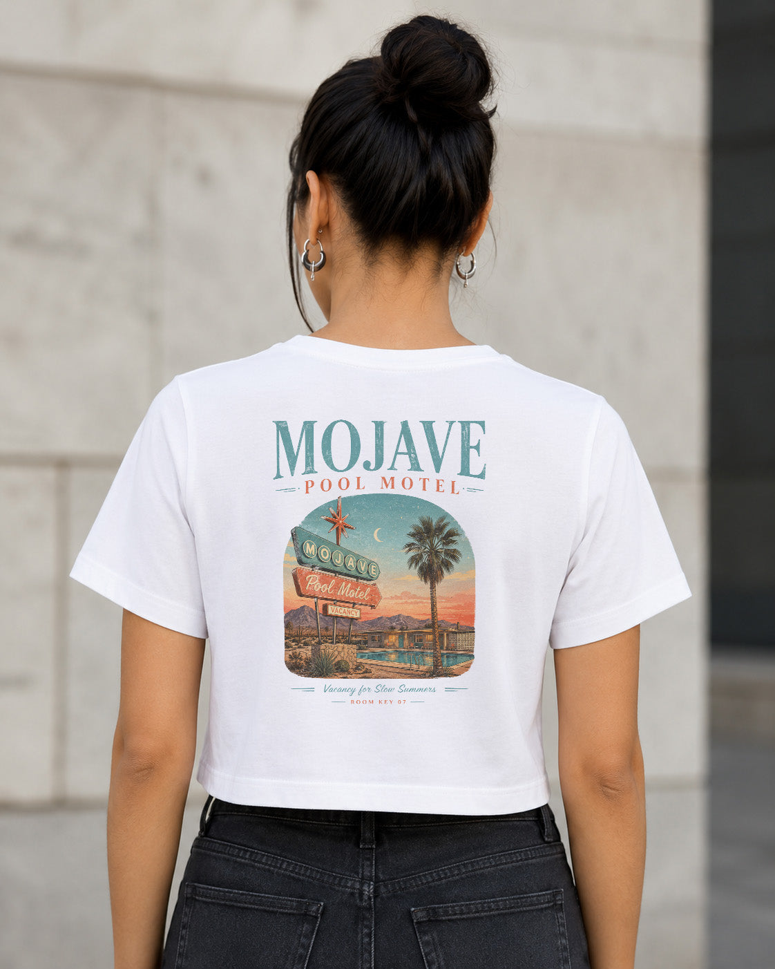 Mojave Pool Motel T-Shirt – Frauen Crop Shirt Weiss, Rückenprint
