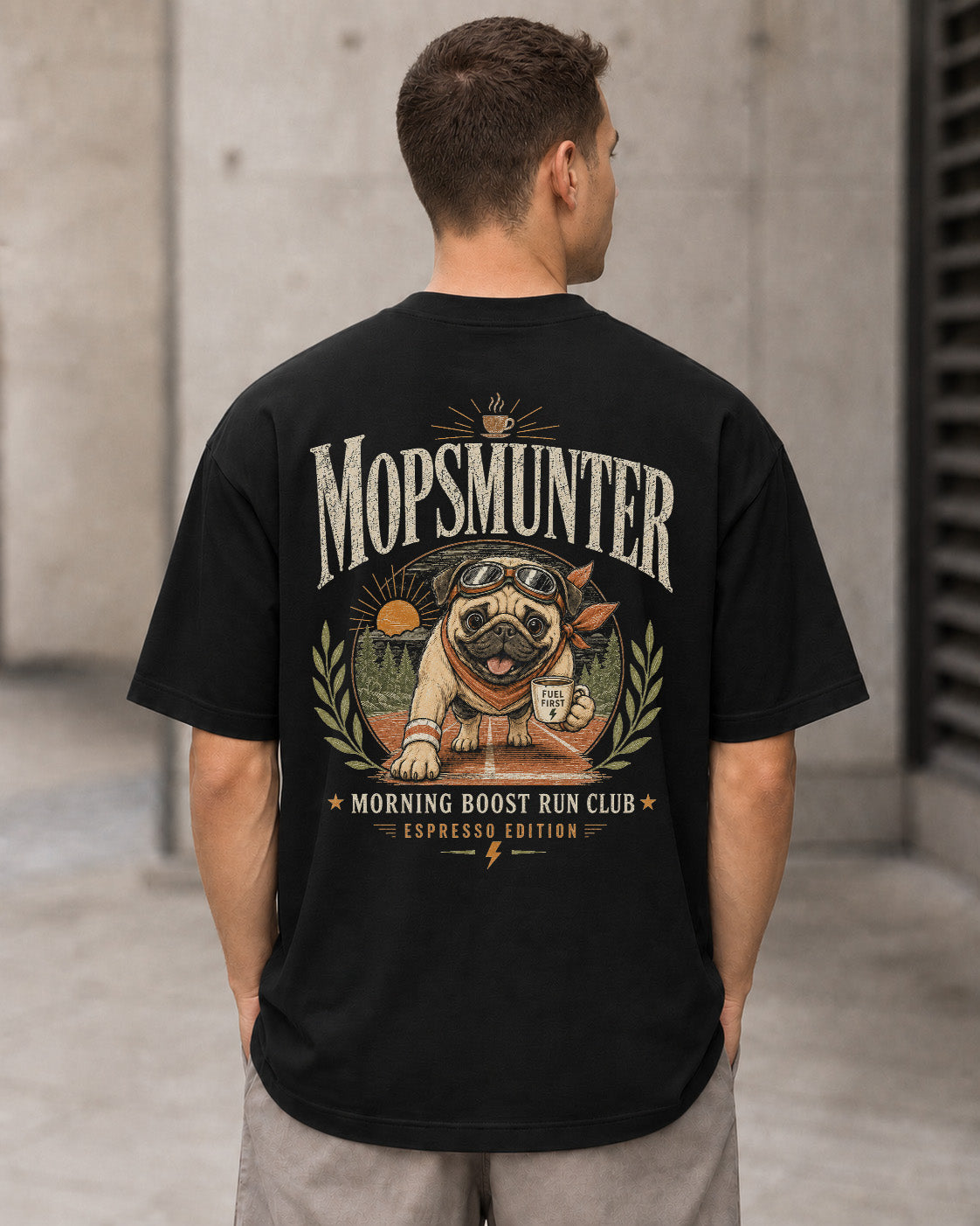 Mopsmunter T-Shirt – Heavyweight Oversize Shirt Schwarz, Rückenprint