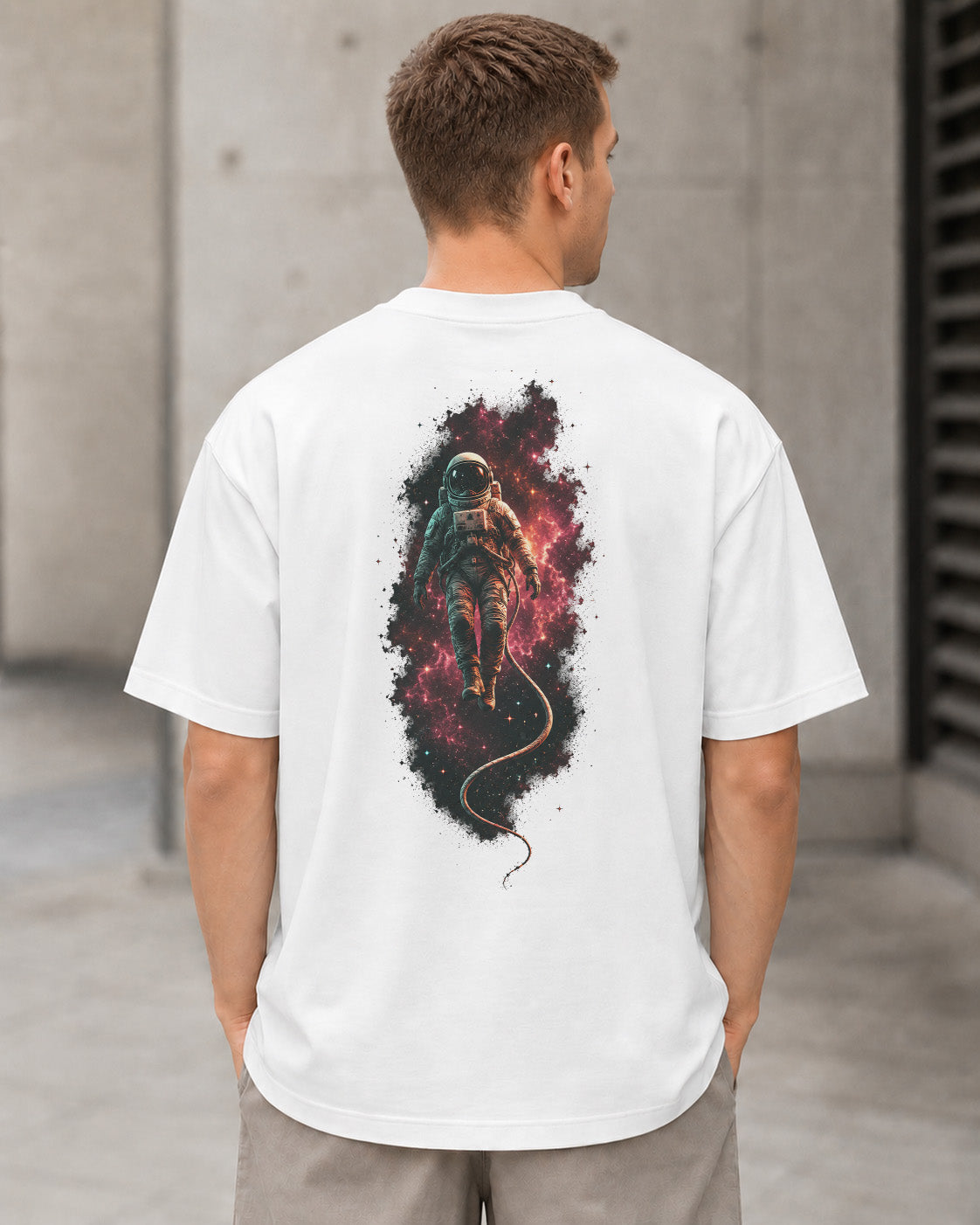 Nebula Drifter T-Shirt – Heavyweight Oversize Shirt Weiss, Rückenprint