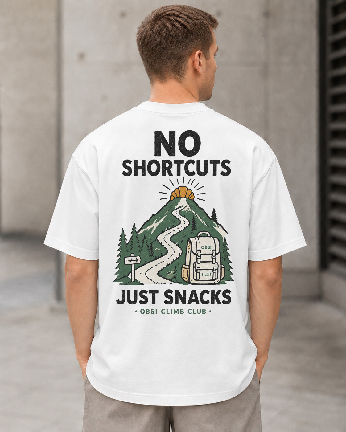 No Shortcuts Just Snacks T-Shirt – Heavyweight Oversize Shirt Weiss, Rückenprint