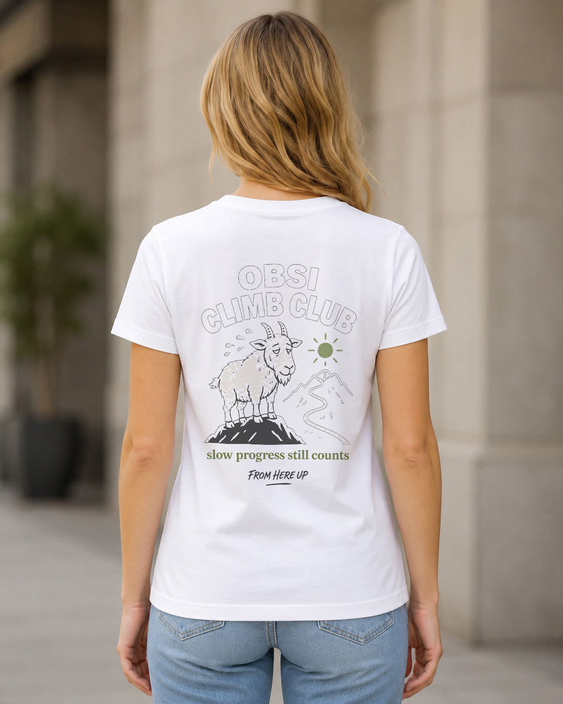 OBSI Climb Club T-Shirt – Frauen Shirt Weiss, Rückenprint