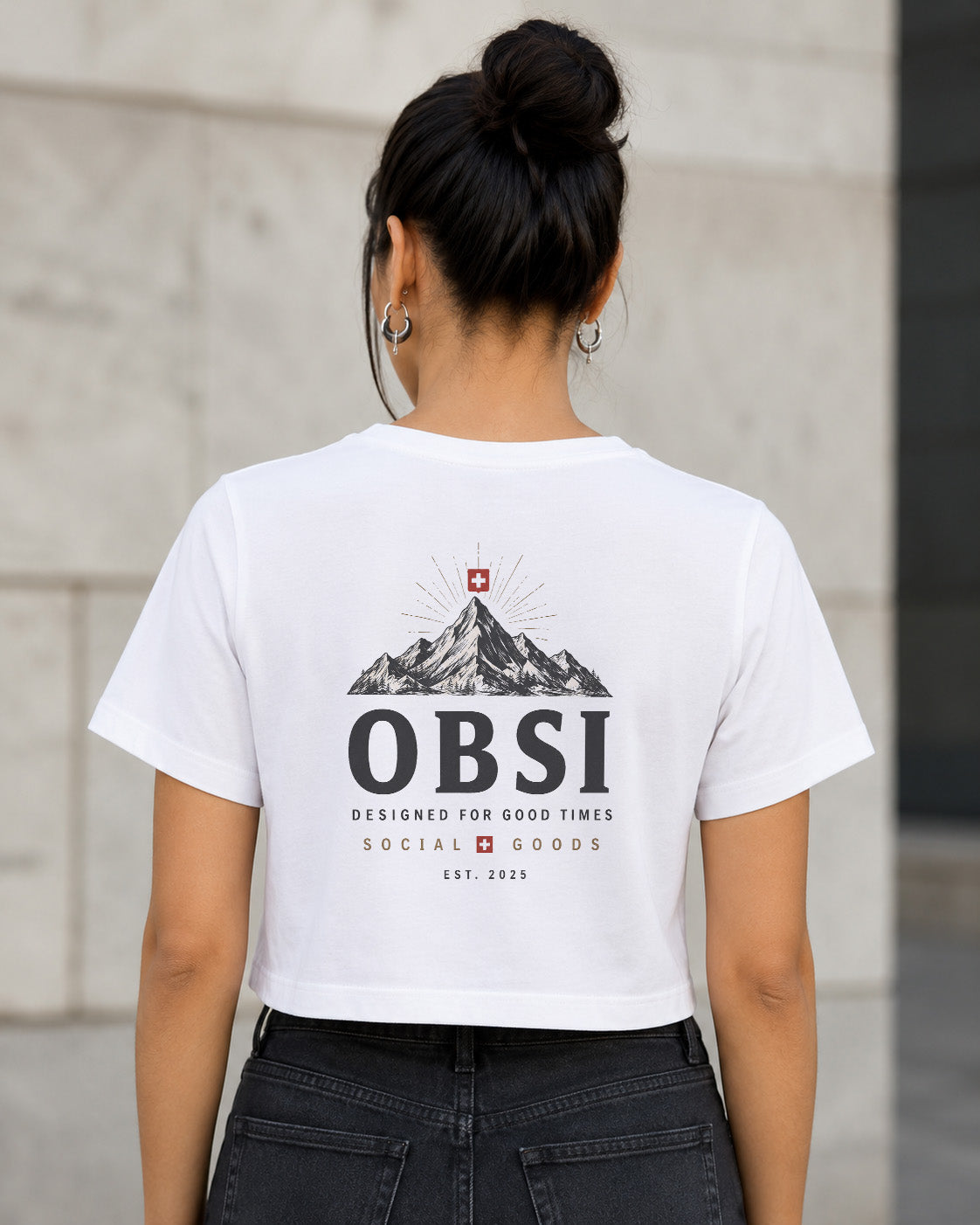 OBSI Social Goods T-Shirt – Frauen Crop Shirt Weiss, Rückenprint
