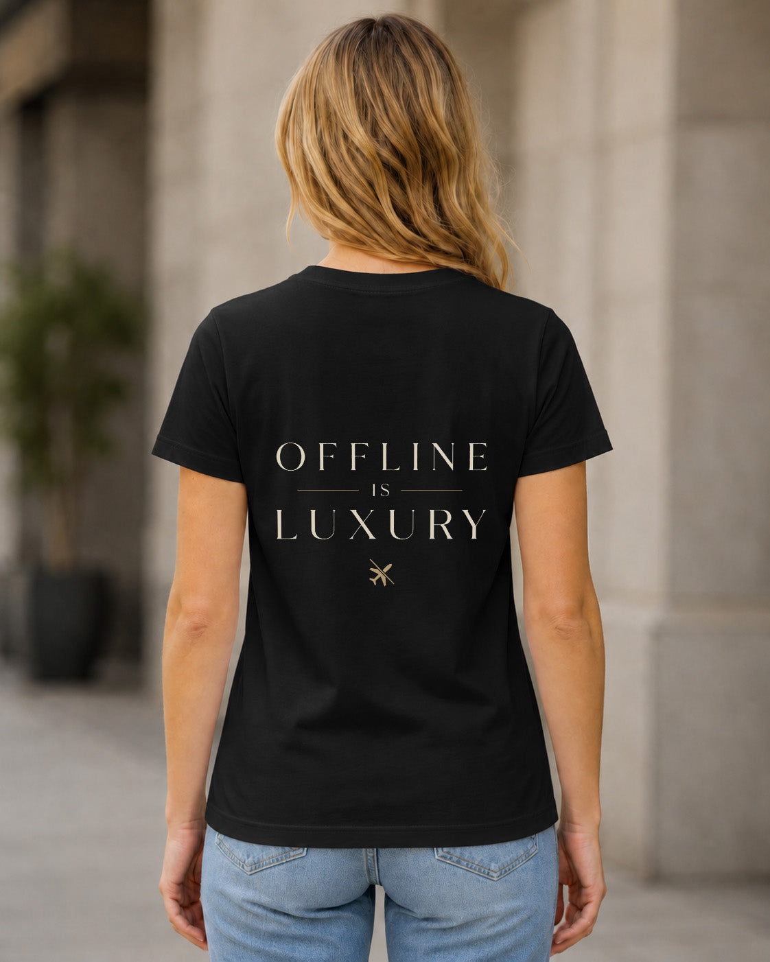 Offline is Luxury T-Shirt – Frauen Shirt Schwarz, Rückenprint