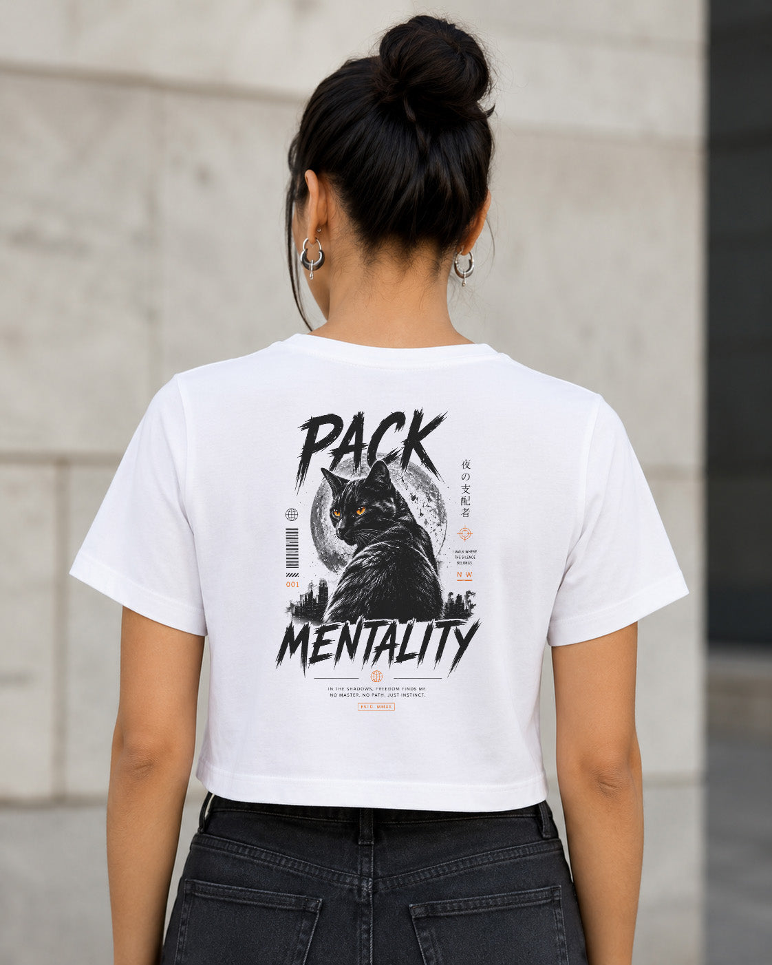 Pack Mentality T-Shirt – Frauen Crop Shirt Weiss, Rückenprint