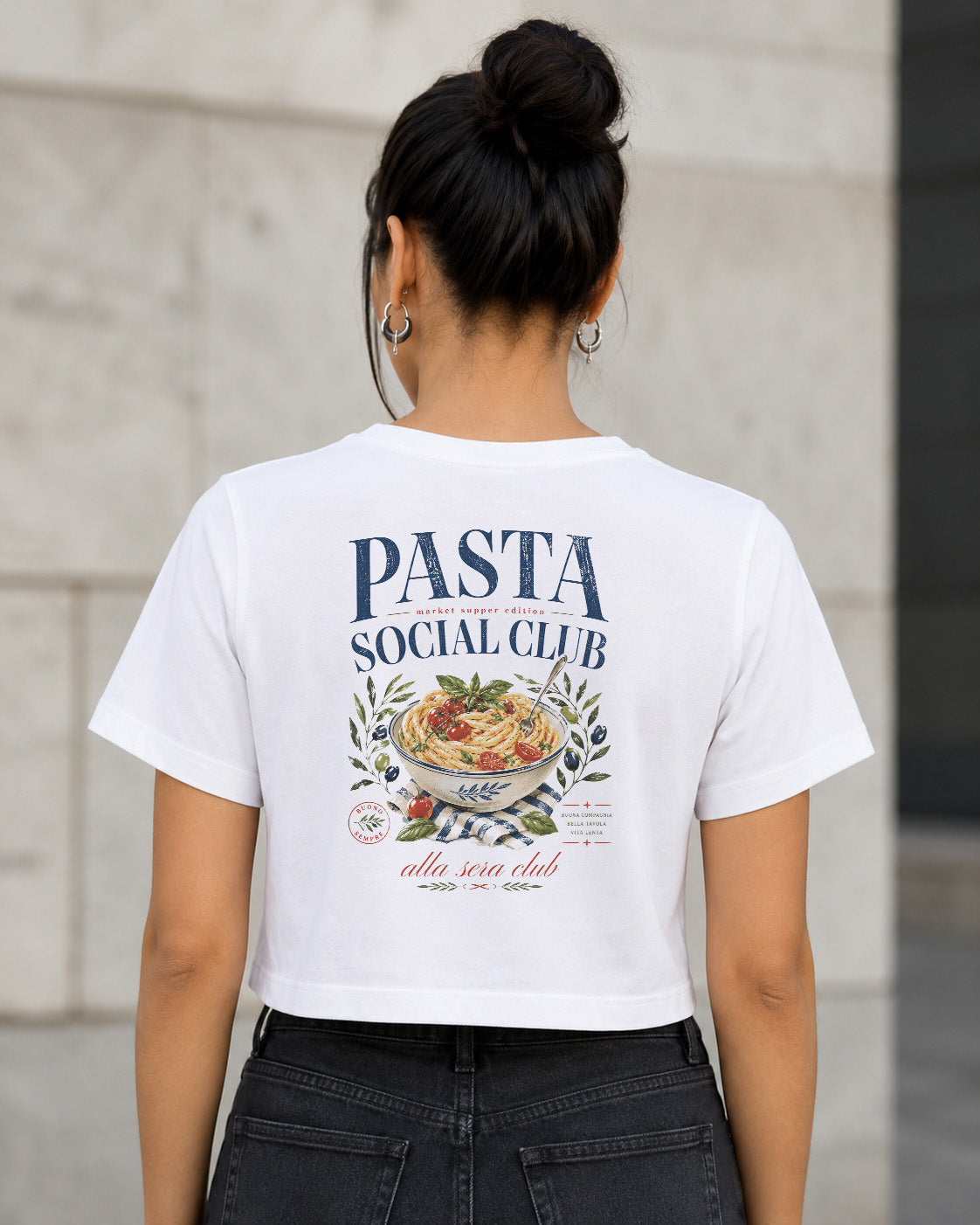 Pasta Social Club T-Shirt – Frauen Crop Shirt Weiss, Rückenprint