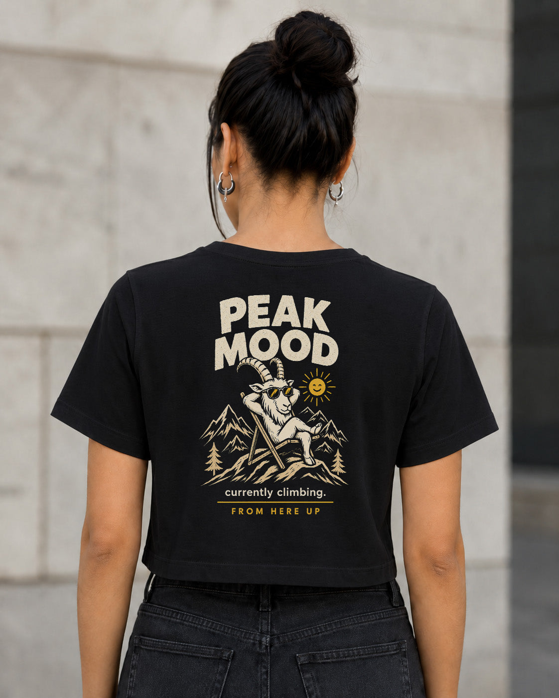 Peak Mood T-Shirt – Frauen Crop Shirt Schwarz, Rückenprint
