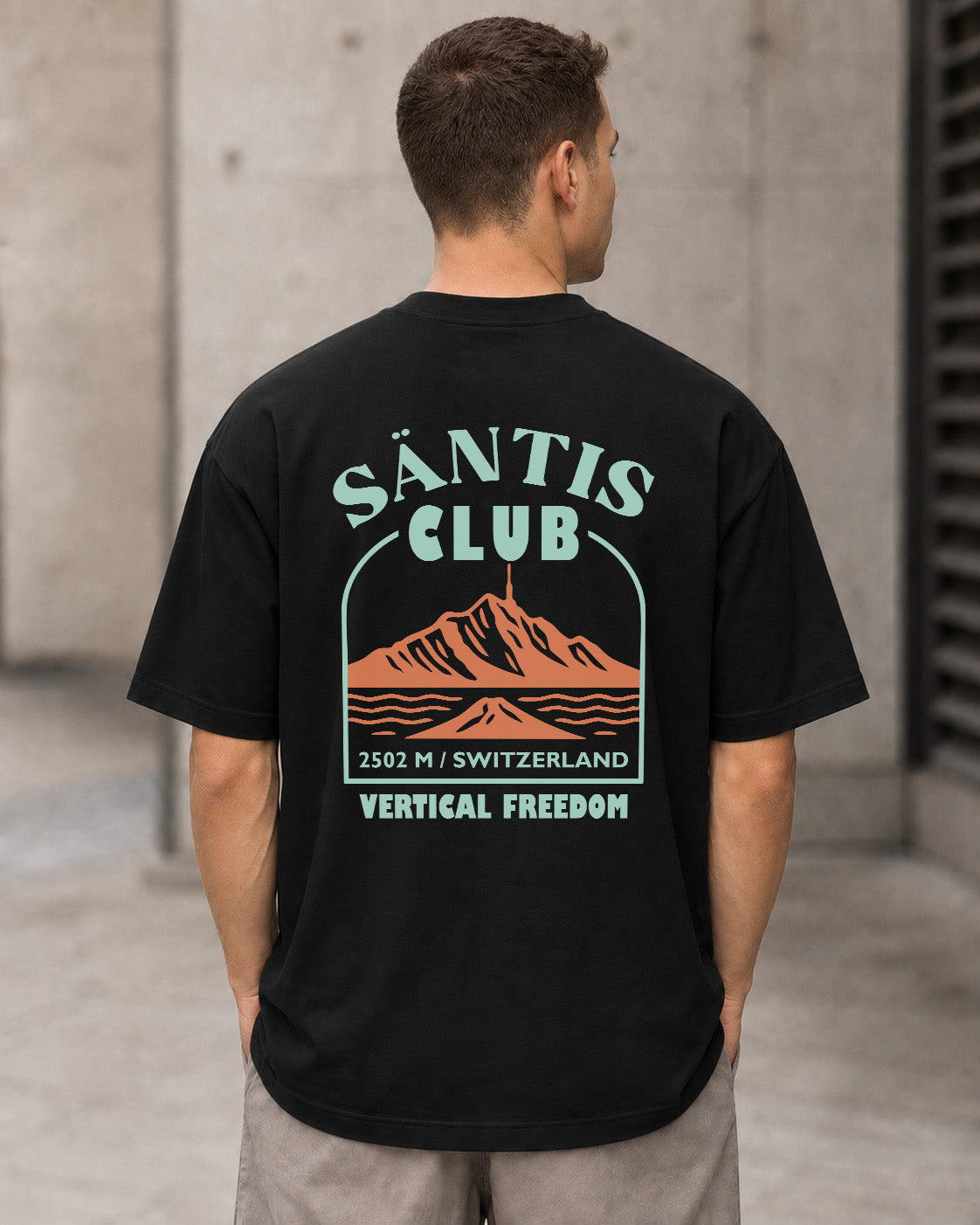 Säntis Club T-Shirt – Heavyweight Oversize Shirt Schwarz, Rückenprint
