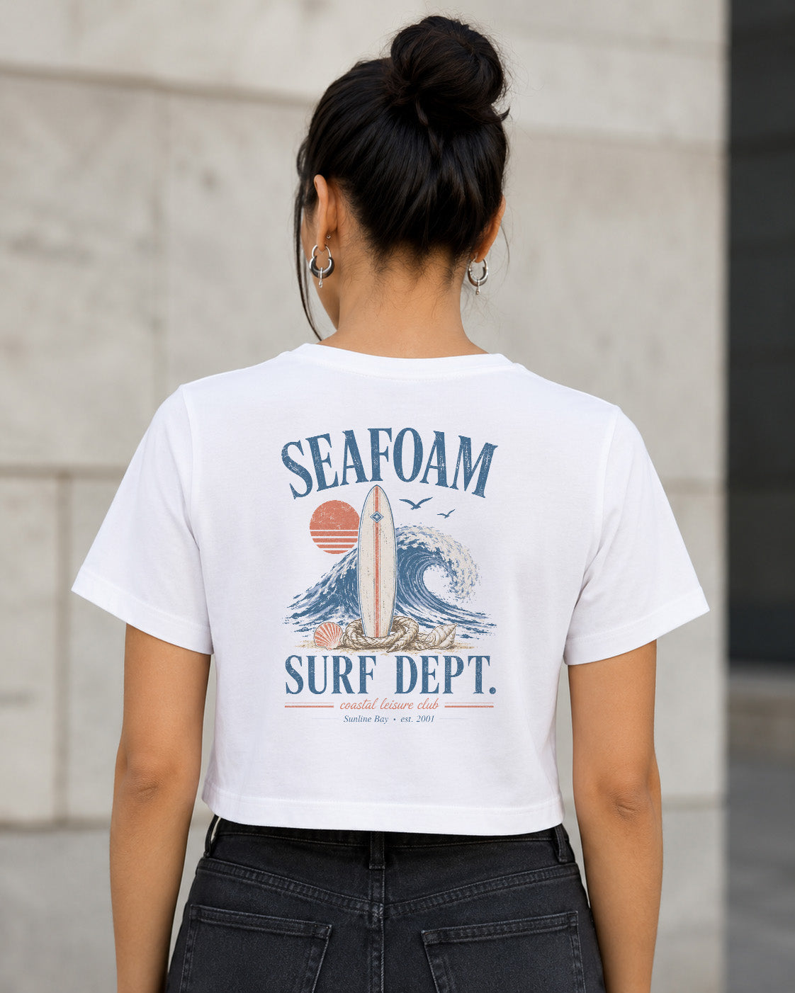 Seafoam Surf Dept T-Shirt – Frauen Crop Shirt Weiss, Rückenprint
