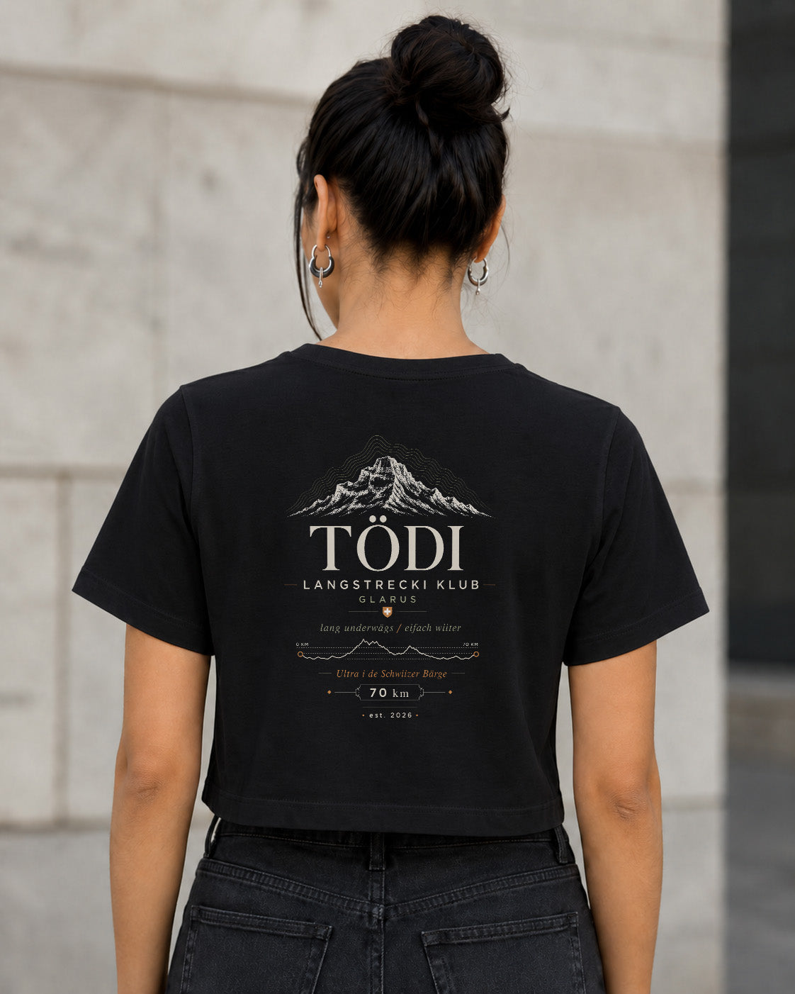 Tödi T-Shirt – Frauen Crop Shirt Schwarz, Rückenprint