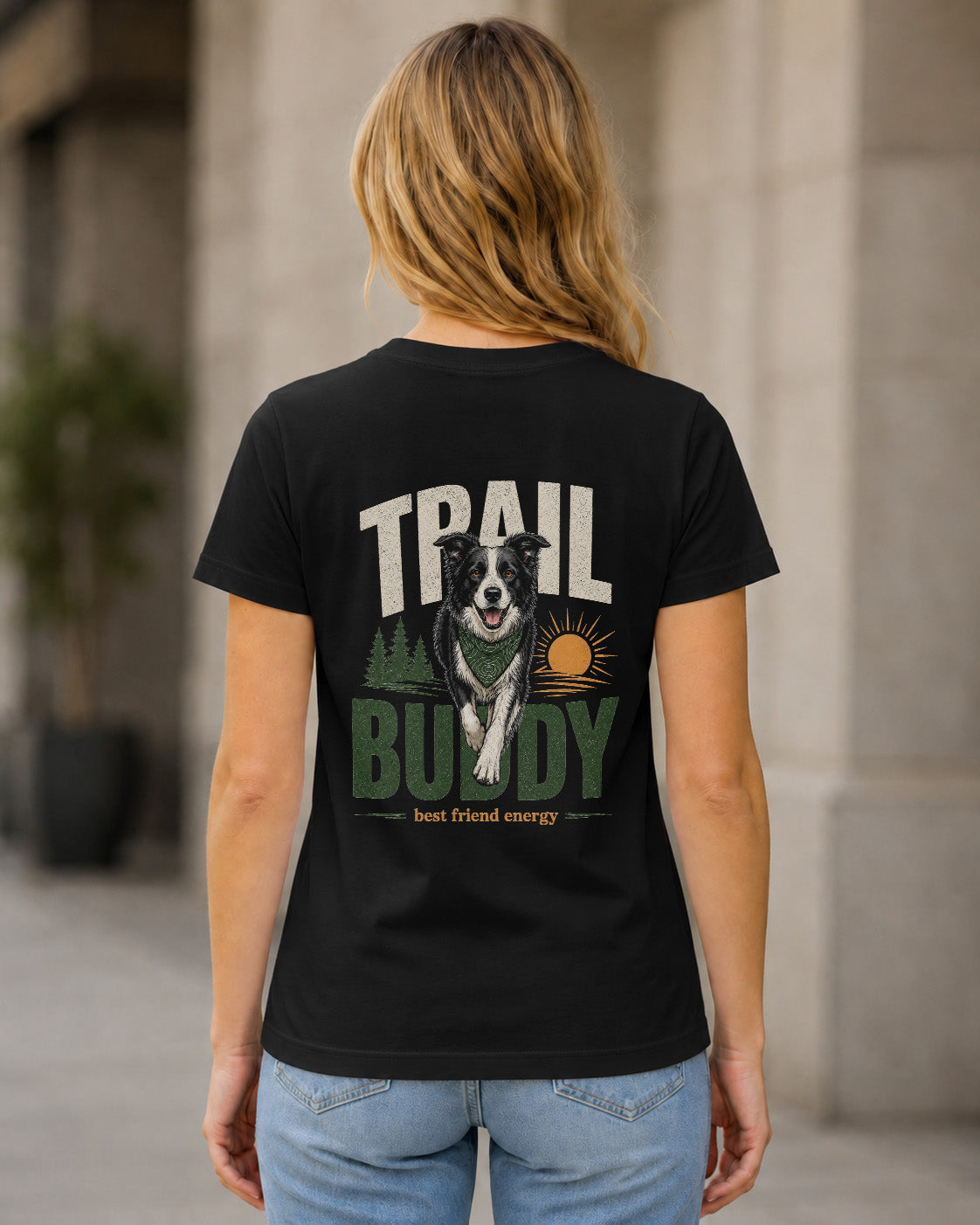 Trail Buddy Border Collie T-Shirt – Frauen Shirt Schwarz, Rückenprint