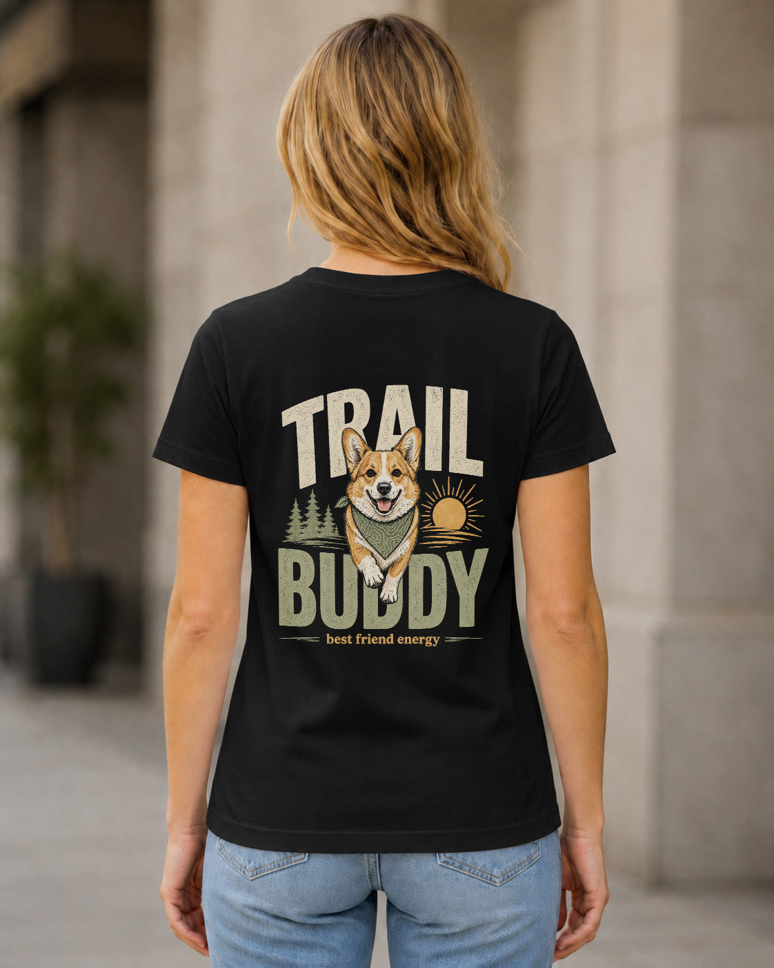 Trail Buddy Corgi T-Shirt – Frauen Shirt Schwarz, Rückenprint