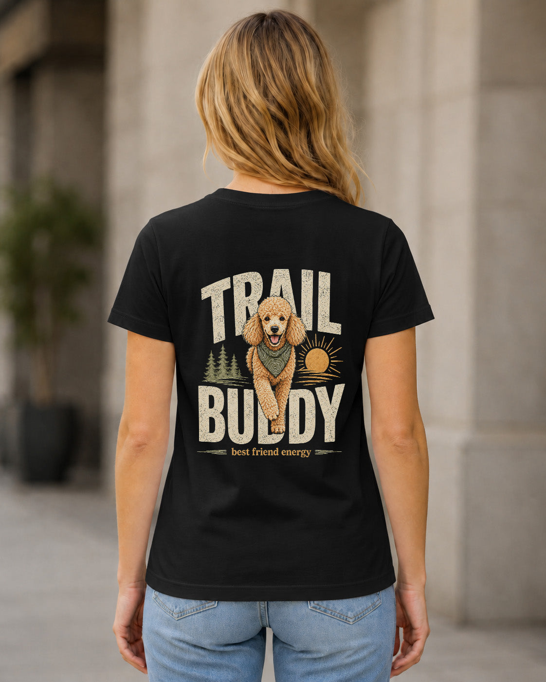 Trail Buddy Doodle T-Shirt – Frauen Shirt Schwarz, Rückenprint