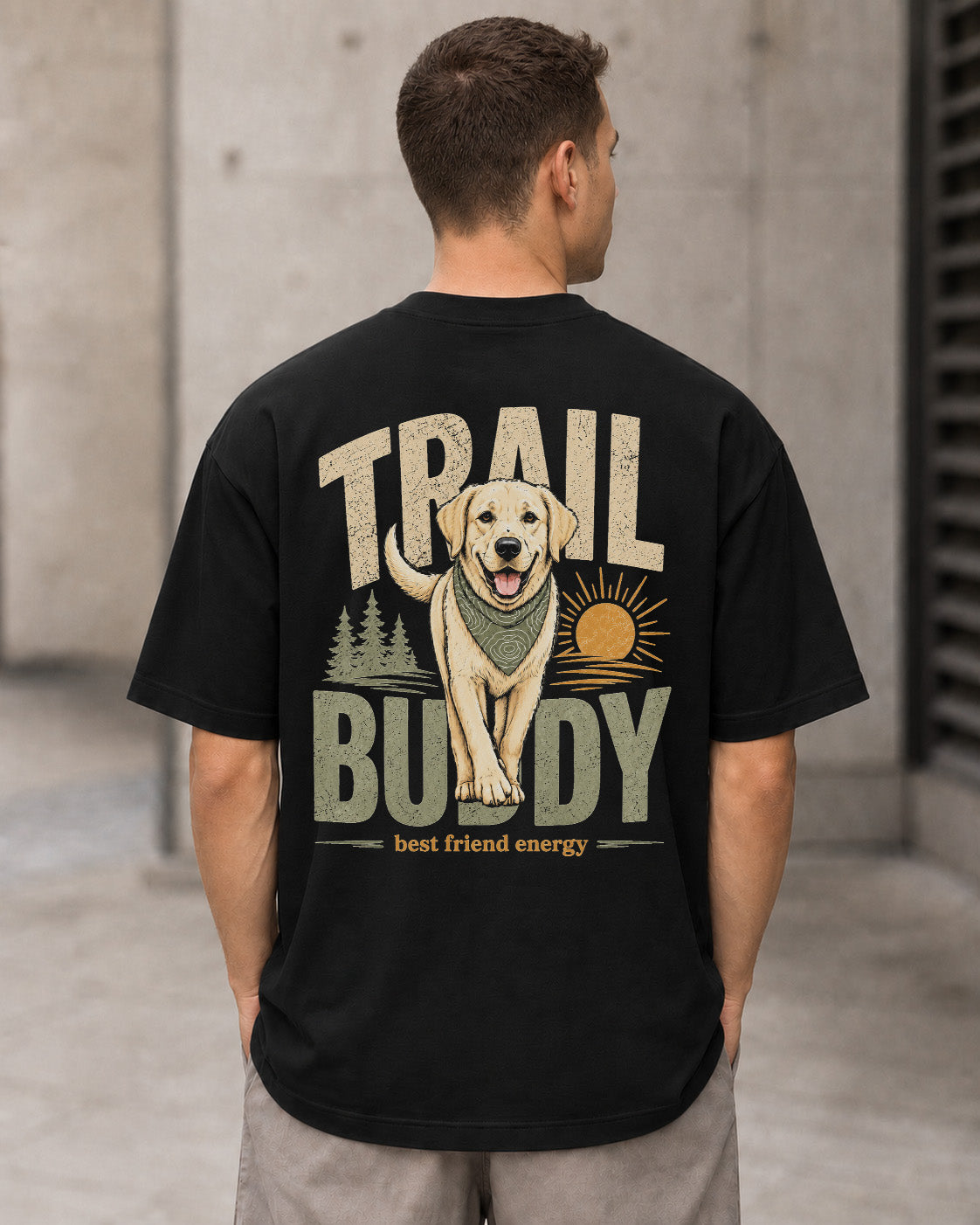 Trail Buddy Labrador T-Shirt – Heavyweight Oversize Shirt Schwarz, Rückenprint
