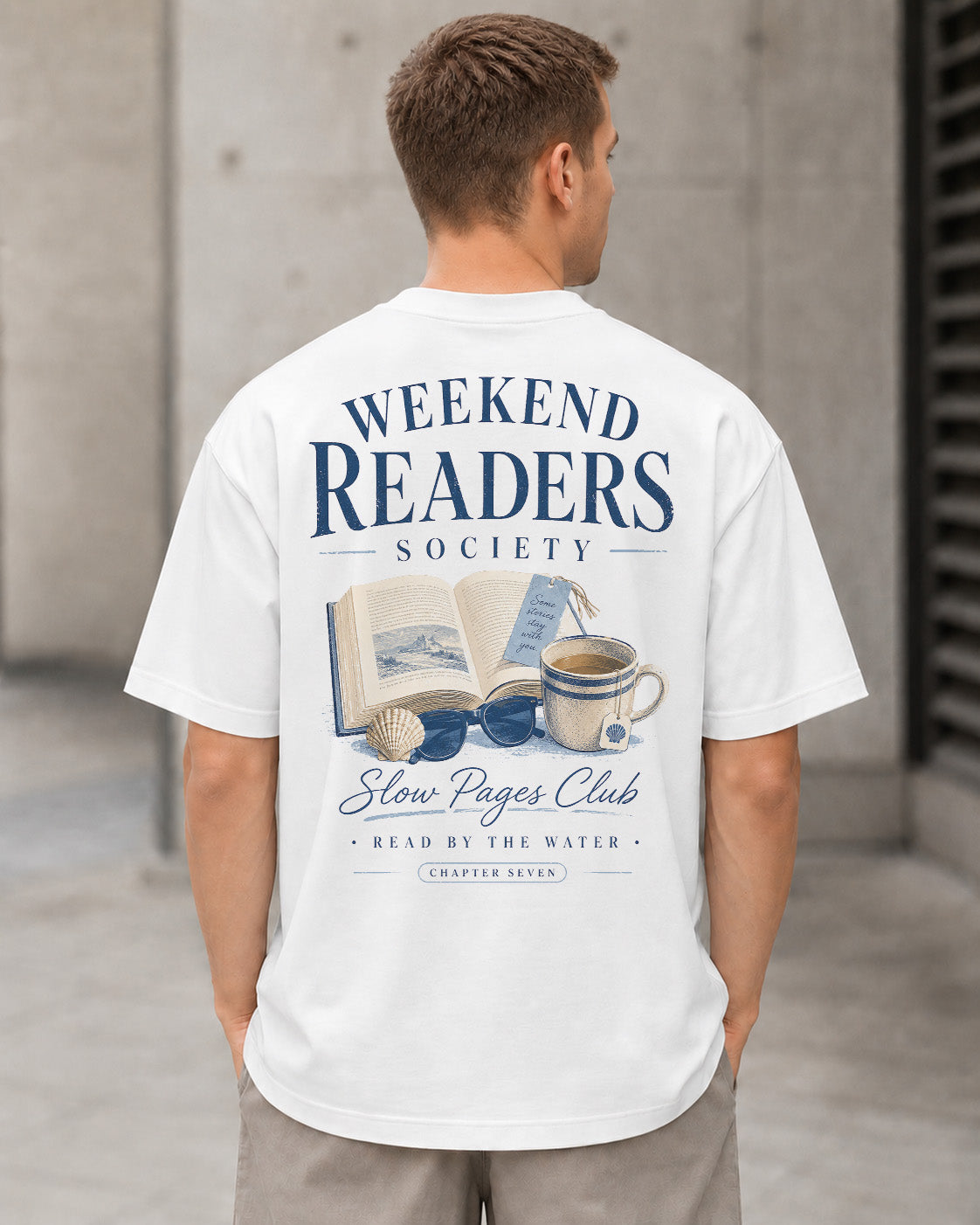 Weekend Readers Society T-Shirt – Heavyweight Oversize Shirt Weiss, Rückenprint