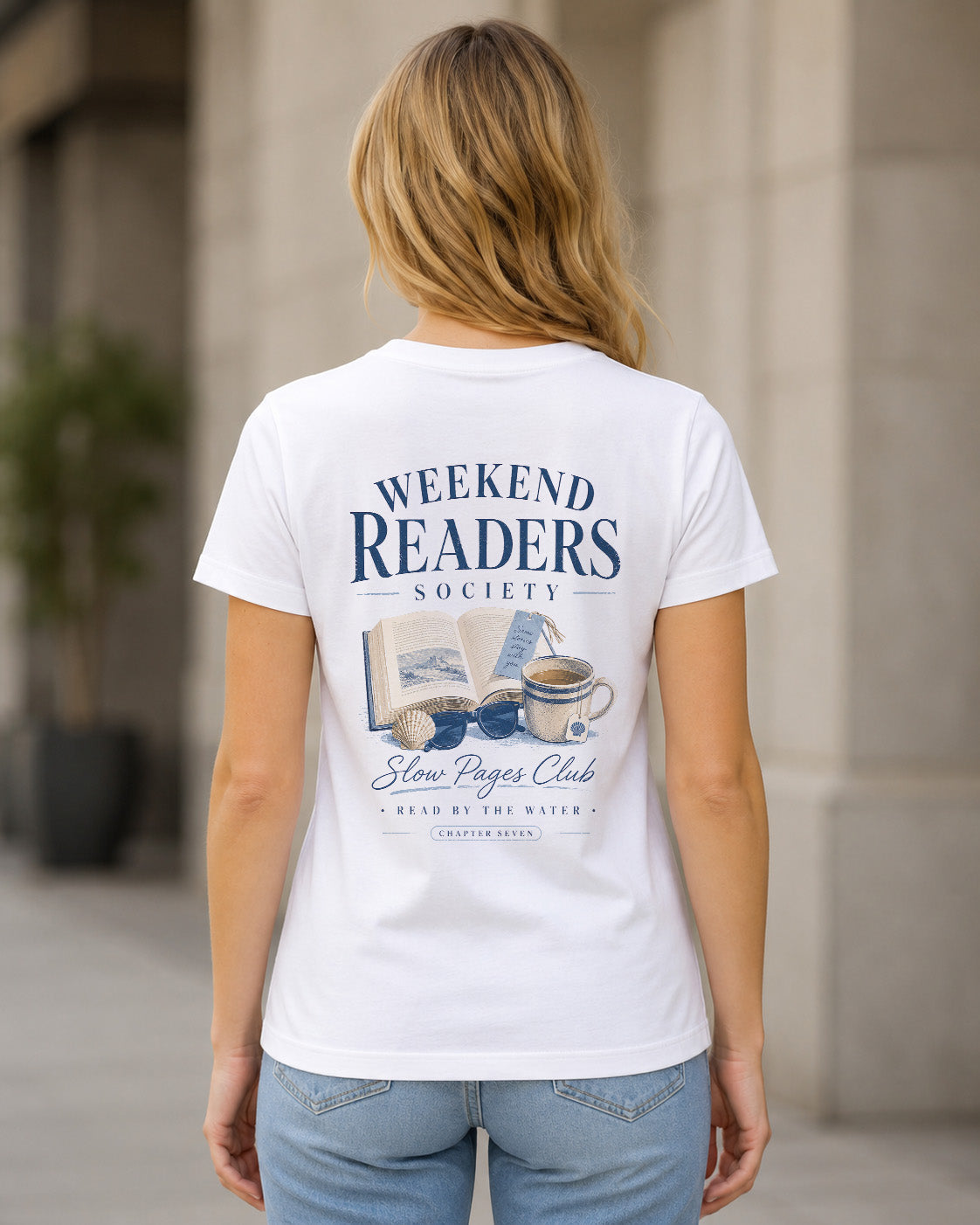 Weekend Readers Society T-Shirt – Frauen Shirt Weiss, Rückenprint